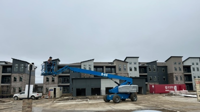 USED 2014 Genie S-85