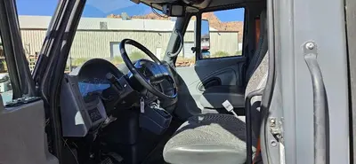 Used 2005 INTERNATIONAL 4400 Box trucks Utah US | CSS Equipment Sales #1347322