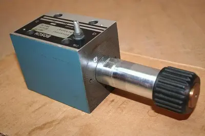 USED BOSCH 0 810 001 830