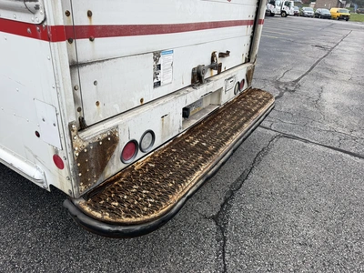 Used 2011 FREIGHTLINER BREAD TRUCK Box trucks Ohio US | Miedema Asset Management Group #1577895