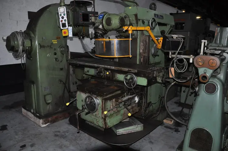 Used LAGUN FU2000 X: 1500 - Y: 430 - Z: 505MM Universal Machining Centers | Apt International N.V #364572
