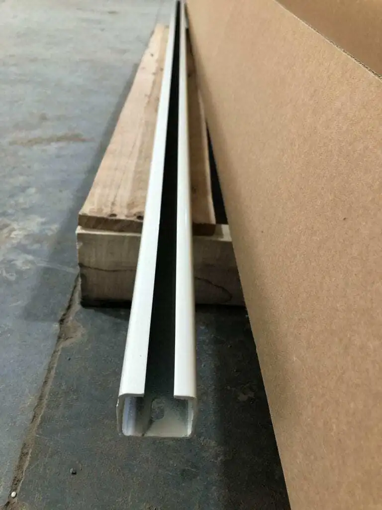 Hubbell 6ft X 1-1/2″ Beige Painted Steel Bridge / Runway Rail 50lb -NIB of 5pcs