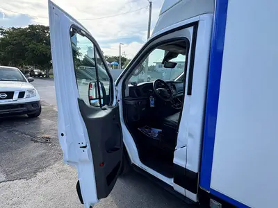 Used 2023 FORD TRANSIT Reefer Trucks Florida US | Truck and Van Outlet #1509169
