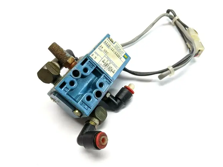 Used MAC VALVES REGULATED PRESSURE VALVE Solenoid Valves | Maverick Industrial Sales #1106717