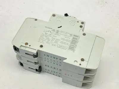 FAZ-C25/3-NA | Eaton  Miniature Circuit Breaker 3P 25A 277/480V - Used