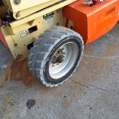 USED 2014 JLG 4069LE