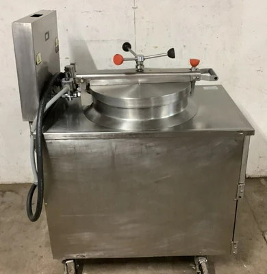152-0194 BKI FKM Electric Pressure Fryer