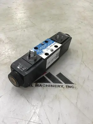 USED VICKERS DG4V-3-6S-M-U-HL7-60-EN594