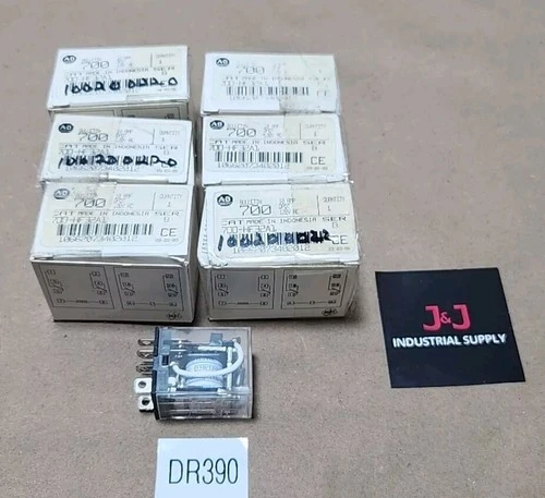 NEW Allen-Bradley 700-HF32A1