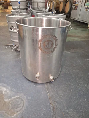 Used _UNKNOWN_ _UNKNOWN_ Brewing Equipment Georgia US | Auction Management Corporation #1548498