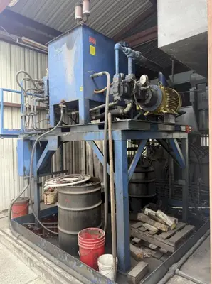 2000 TON HEAVY DUTY 4-POST HYDRAULIC STRAIGHTENING PRESS. STOCK # 0543726