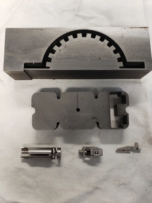 2000 SUZHOU CHINA TIN-LK Vises | Star Equipment Co., Inc. (3)