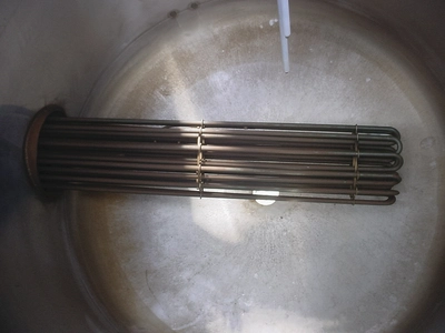 USED LANGSEKAMP FOOD GRADE SS TANK 300 GAL