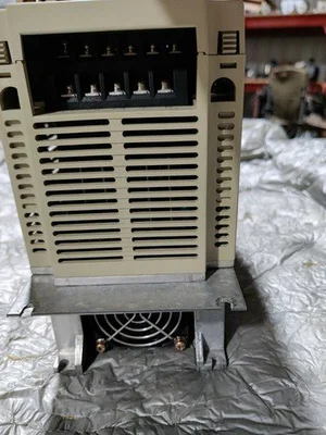 USED YASKAWA SERVOPACK SGDB-10VD