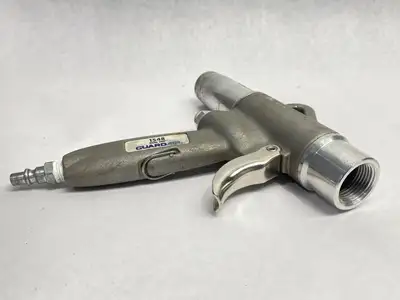 USED GUARDAIR FLEXIBLE HANDHELD VACUUM KIT