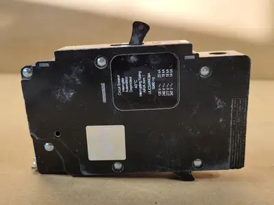 USED SQUARE D EDB16015