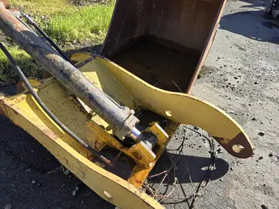 USED 2010 CATERPILLAR 315