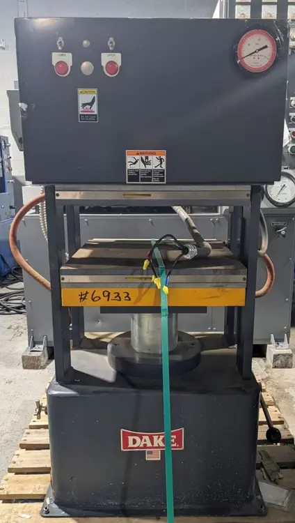 Used USED DAKE PRESSES DAKE 44-275 PRESS Molding Presses | Alma Machinery #899357