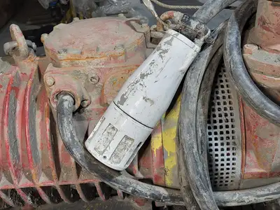 Used GRINDEX 8124.400-0021 Parts (Hydraulics and Pneumatics) British Columbia CA | Lenmark #1440622
