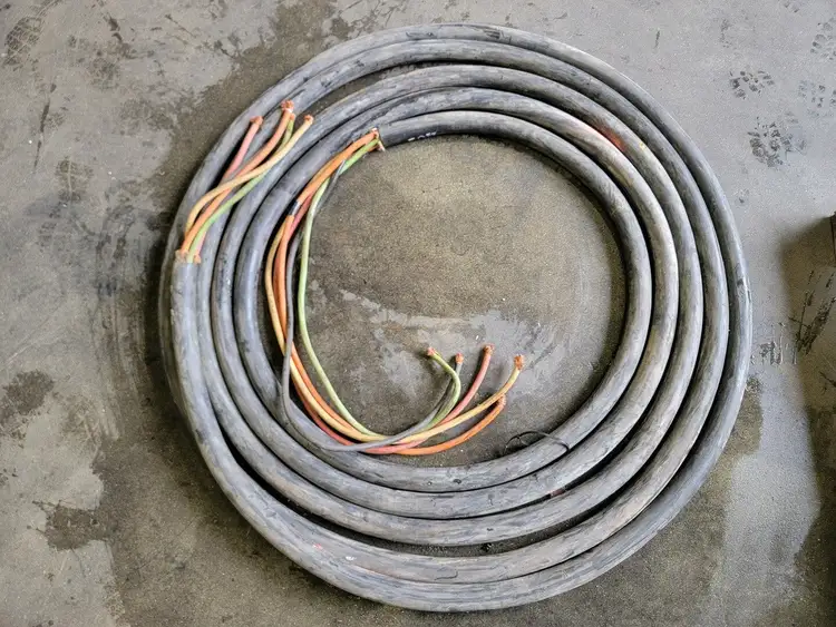 Used CAROL SUPER VU-TRON Cable & Wire British Columbia CA | Lenmark #367551
