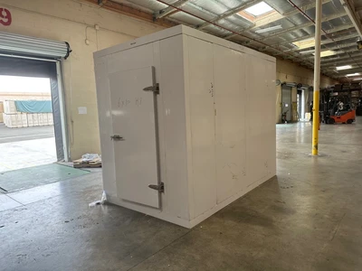 171-0321 6x10x8 Walk In Refrigerator Freezer or Cooler Box