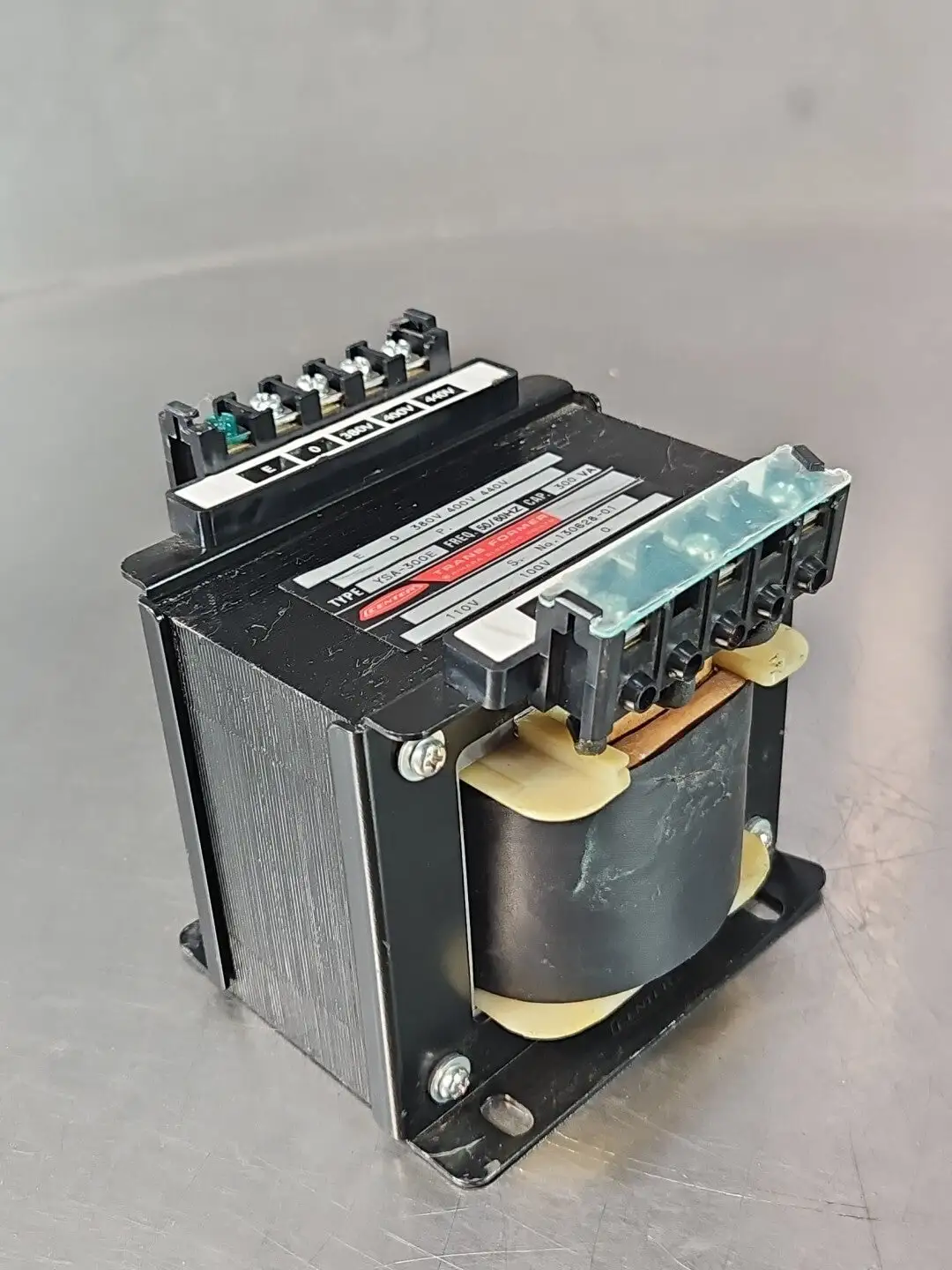 Aihara Electric YSA-300E Transformer 380/400/440V 50/60HZ 300VA loc4E14