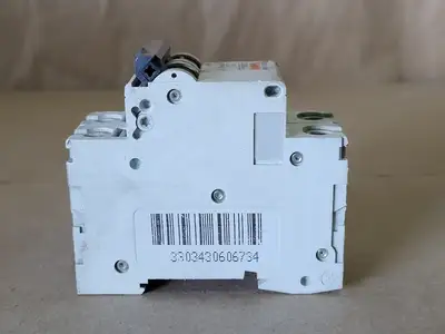 Used MERLIN GERIN C60A Switchgears British Columbia CA | Lenmark #239038