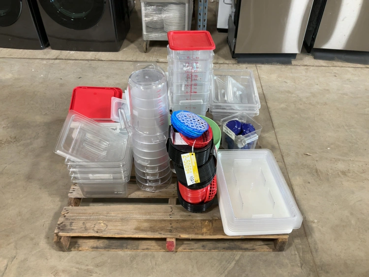 Used MIXED LOT OF PLASTIC RESTAURANT EQUIPMENT Food Storage & Transportation Michigan US | Miedema Asset Management Group #1761530