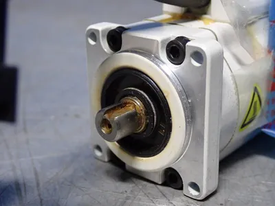 NEW DENSO 4106221640