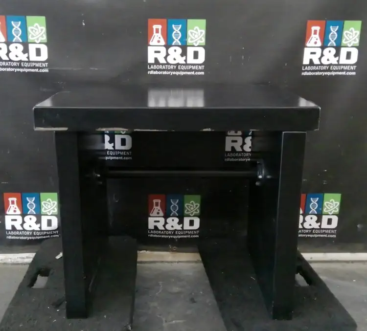 Used _UNKNOWN_ _UNKNOWN_ Furniture (Laboratory) California US | R&D Laboratory Equipment #1365491