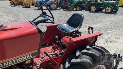 USED 1980 INTERNATIONAL 274
