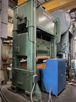 Used 1996 NIAGARA NIAGARA BP2-250-72-36 PRESS Straight Side Presses | Alma Machinery #898788