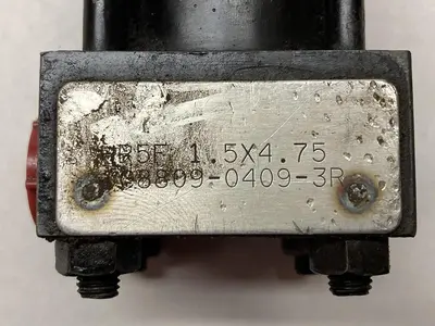 Used HYDRO LINE HR5F-1.5X4.75 Hydraulic Cylinders | Surplus Asset Holdings #1206399