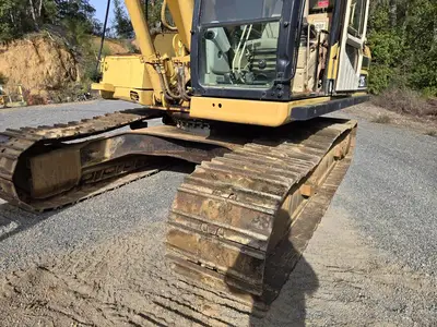 USED 1996 CATERPILLAR 325L