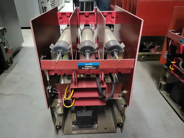 Used SIEMENS 88H3533044A1AT Switchgears British Columbia CA | Lenmark #240629