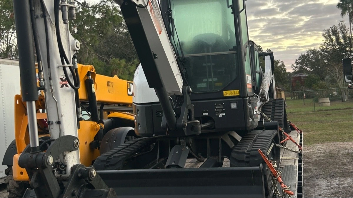 USED 2025 Bobcat E40 R2