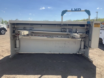1993 LVD hydraulic shear model JS-C-25/10, 460 volt 3 phase electric, max 10’ wide cut, 39” max back...