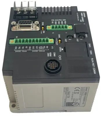 NEW OMRON V680-CA5D01-V2 ID SYSTEM CONTROLLER 24VDC V680CA5D01V2