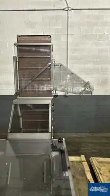 USED Capmatic Capmatic Bottle Filling Line