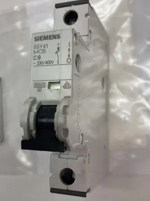 New | in-Stock SIEMENS 5SY4108-7 Miscellaneous Equipment (Electrical & Power) | Surplus Asset Holdings #1193107
