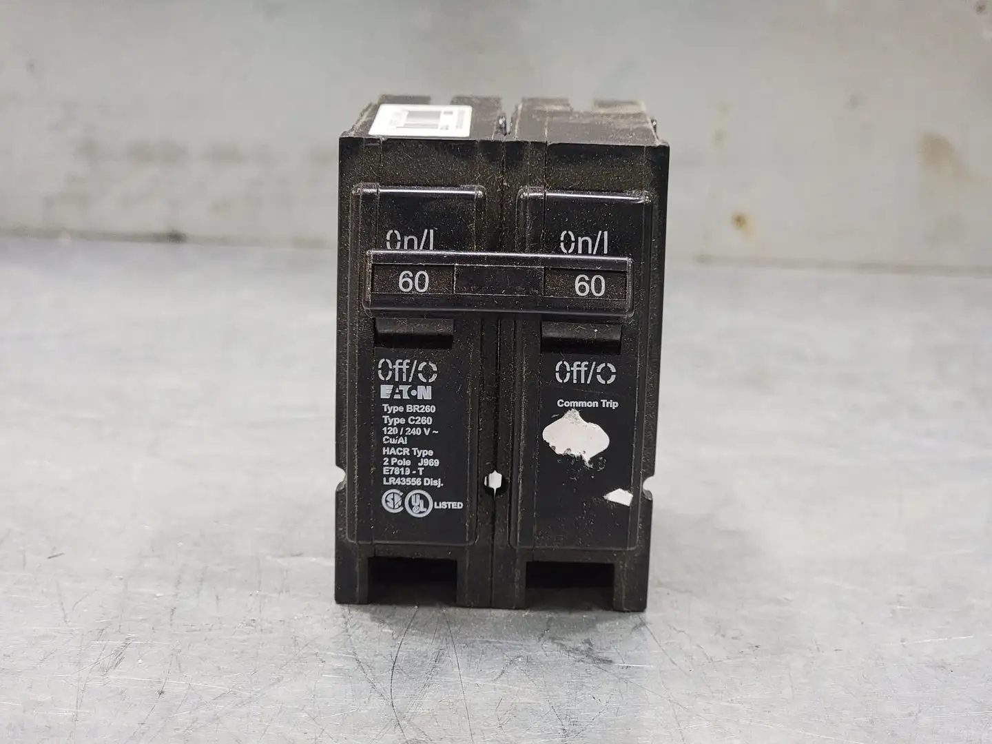 USED EATON BR260