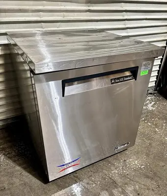 USED TURBO AIR TUR-28SD