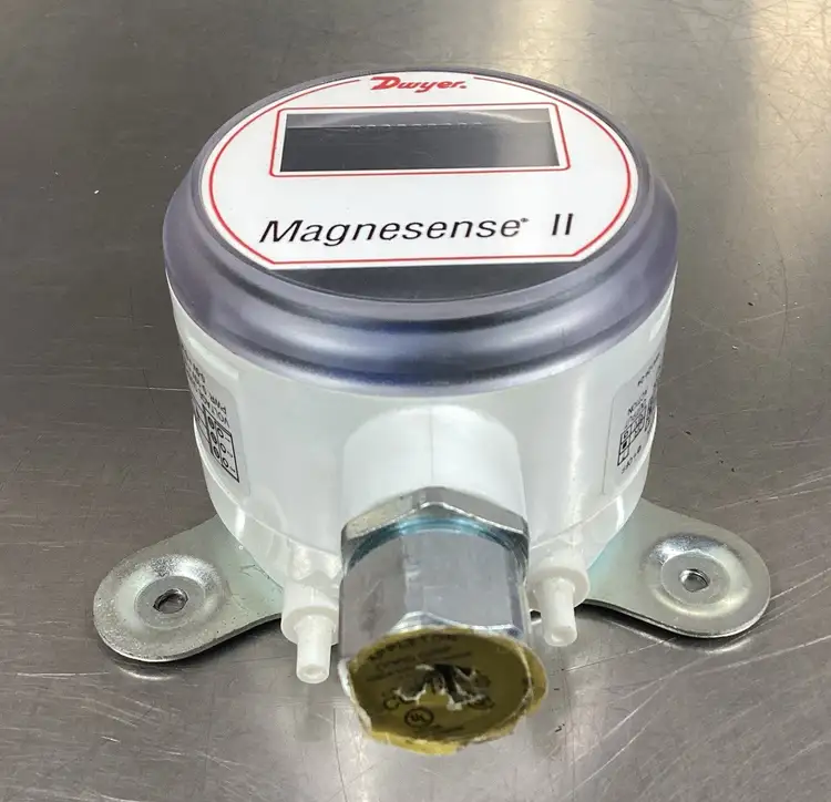 Used Dwyer _UNKNOWN_ Pressure Transmitters South Carolina US | Palmetto Automation #1160434