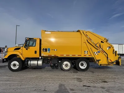 Used 2018 INTERNATIONAL 7400 LEACH REFUSE Garbage trucks Minnesota US | Carco Truck & Equipment #1514157