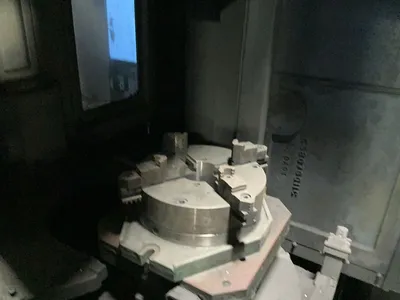 Used 2010 DOOSAN INFRACORE HP 4000 Horizontal Machining Centers Ohio US | HGR 24 #1150492