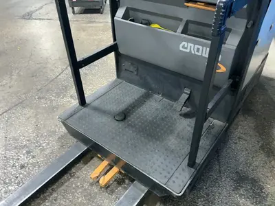 Used CROWN SP352030 Electric Lifters Ohio US | HGR 24 #1446270