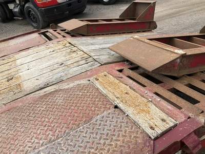 USED 2016 INTERSTATE TRAILER