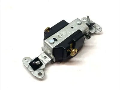 New | in-Stock Legrand Commercial Grade Single Outlet Receptacle Brown 15A 250V Electrical Fittings Michigan US | Maverick Industrial Sales #1392427