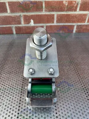 USED ALBION DUAL TECH 5" INDUSTRIAL CASTER W/ THREADED FITTING, 6" X 4.5" PLATFORM