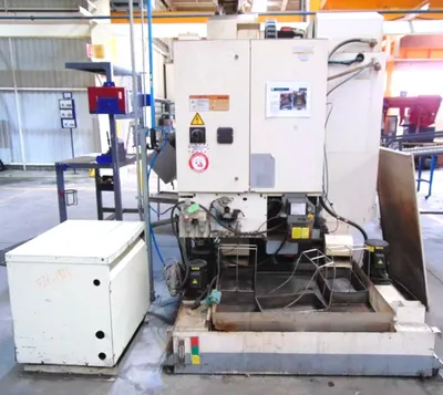 2015 FANUC ROBODRILL ALPHA D21MIA5 Vertical Machining Centers CNC | CNC EXCHANGE (10)